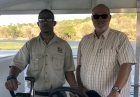 2018 10 28 Chobe Nationalpark Botswana  Bootsfahrt mit Bootsführer und Guide Jimmy