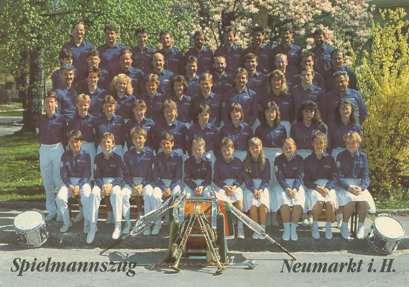 1988 SZ-Gruppenfoto: letzte Reihe, 1. von links