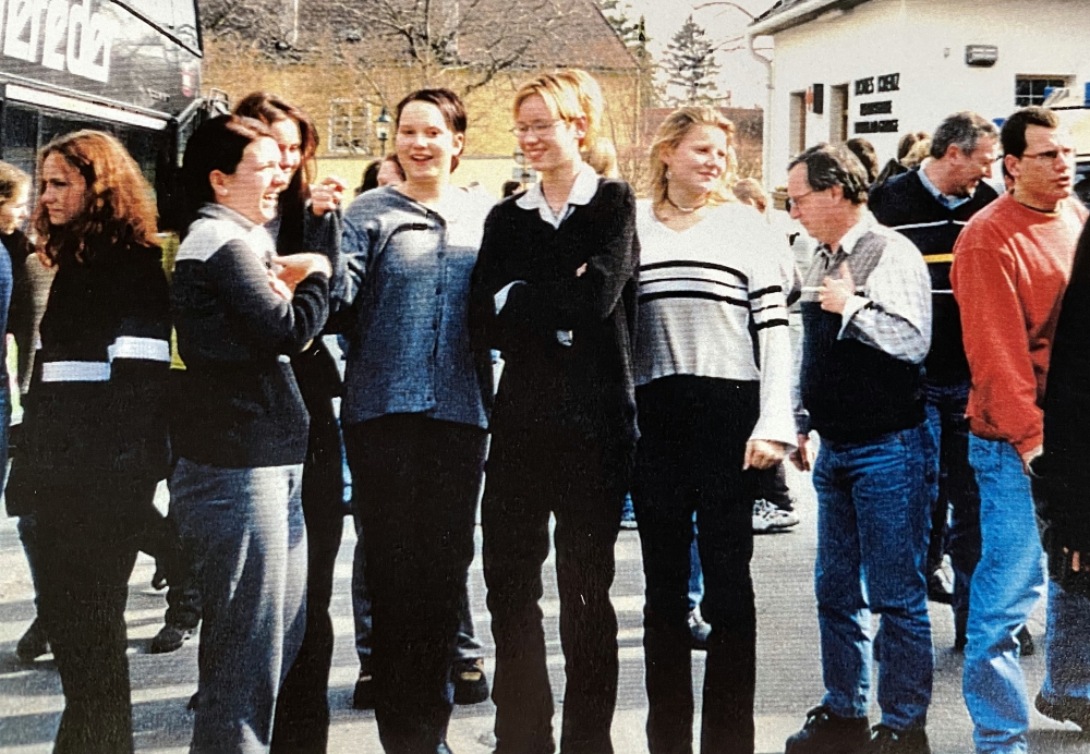 1999 03 20 Perchtoldsdorf Geburtstagsfeier Gschladt Edgar 60 Jahre Karin mit Freundinnen