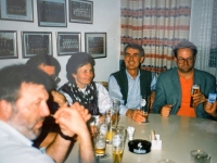 1998 04 05 Geburtstagsständchen Ing Kleinferchner Adi 60 Jahre Jause im Turnerheim