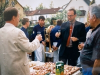 1998 04 29 Geburtstagsständchen Gruber Walter 50 Jahre Jause im Garten