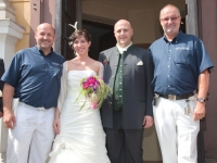 2011 06 04 Hochzeit-parzer_wassermayr-gratulation-sz-und-verein