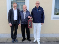 2022 04 15 Geburtstagsständchen Zach Josef 90 Jahre Obmann und Ehrenobmann gratulieren