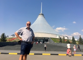 2017 08 26 Astana größte Zelt der Welt